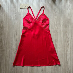 Vintage 90’s Victoria’s Secret Slip Dress